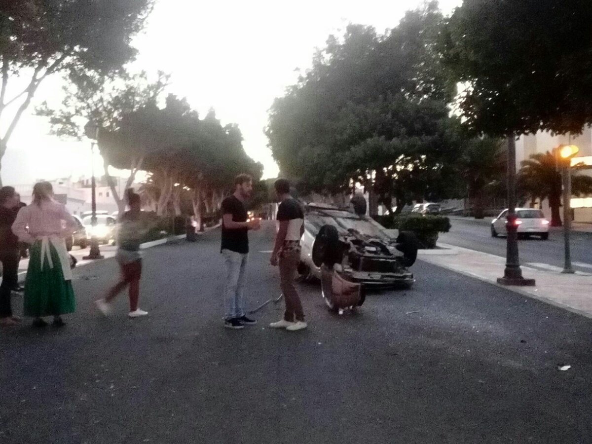Accidente de tráfico en Arrecife 2
