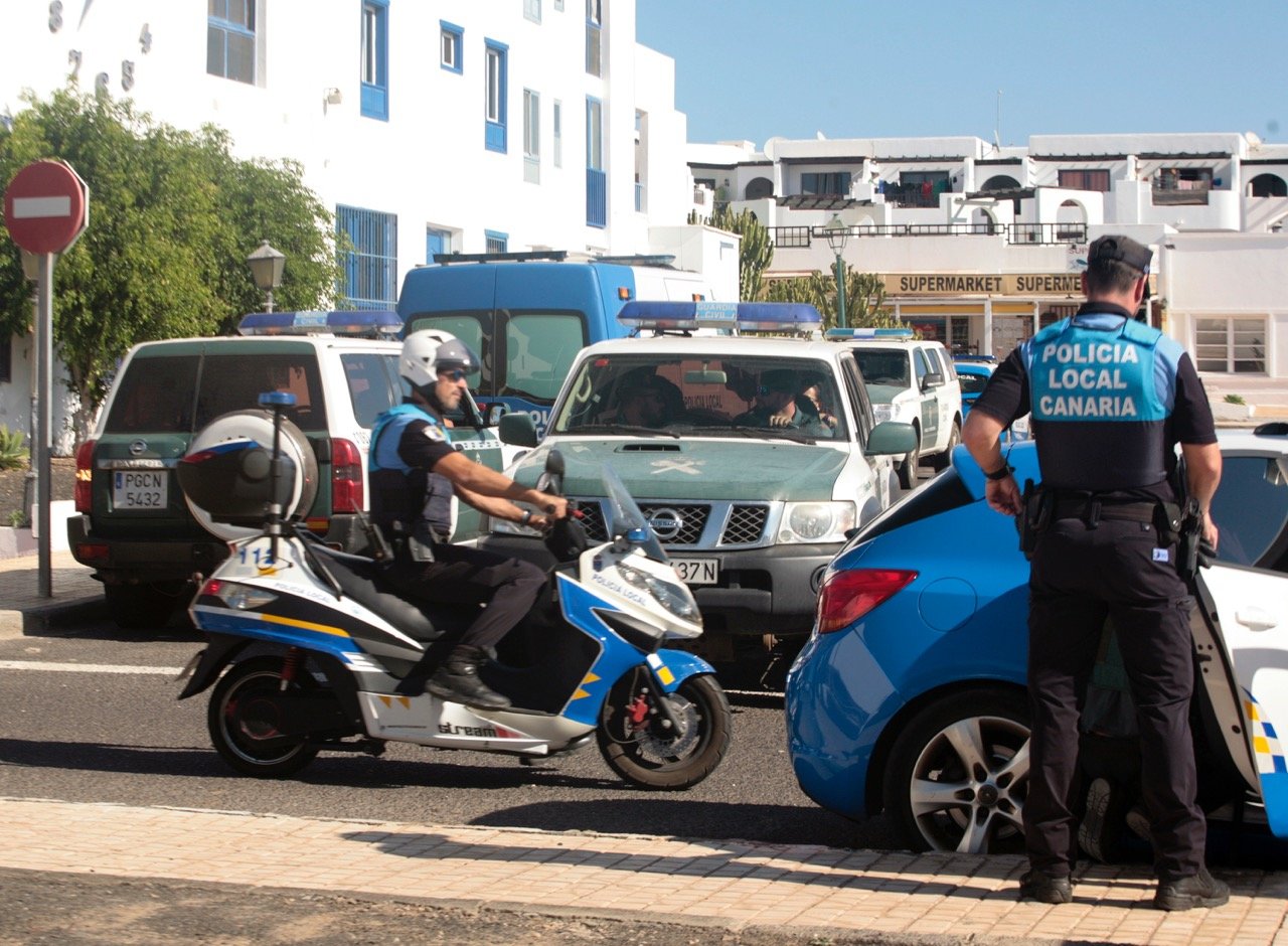 Operativo policial Costa Teguise 1