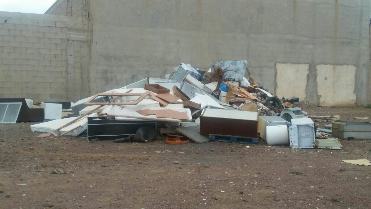 Amontonada la basura tras El Mandingo 3