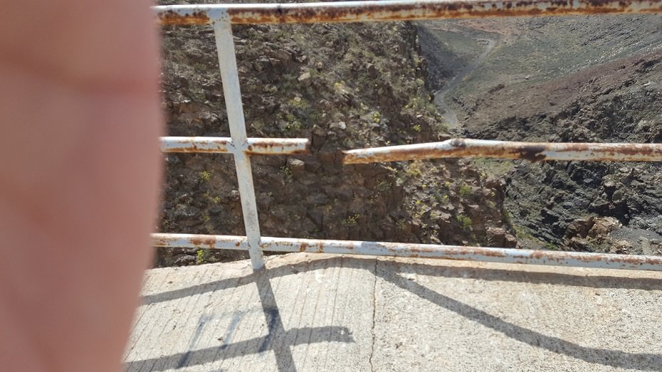 Falta de seguridad en la Presa de Mala a