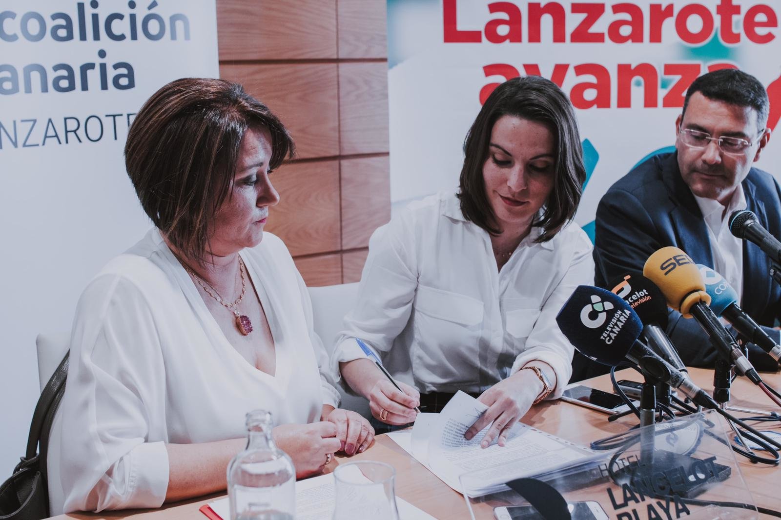 Presentación acuerdo CC-Lanzarote Avanza (10)