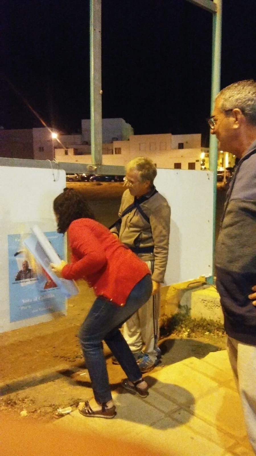 Pegada de carteles de FVL 2
