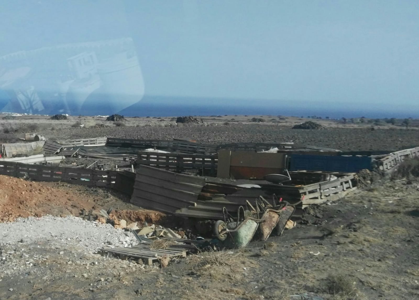 Incendio de maderas en San Bartolomé