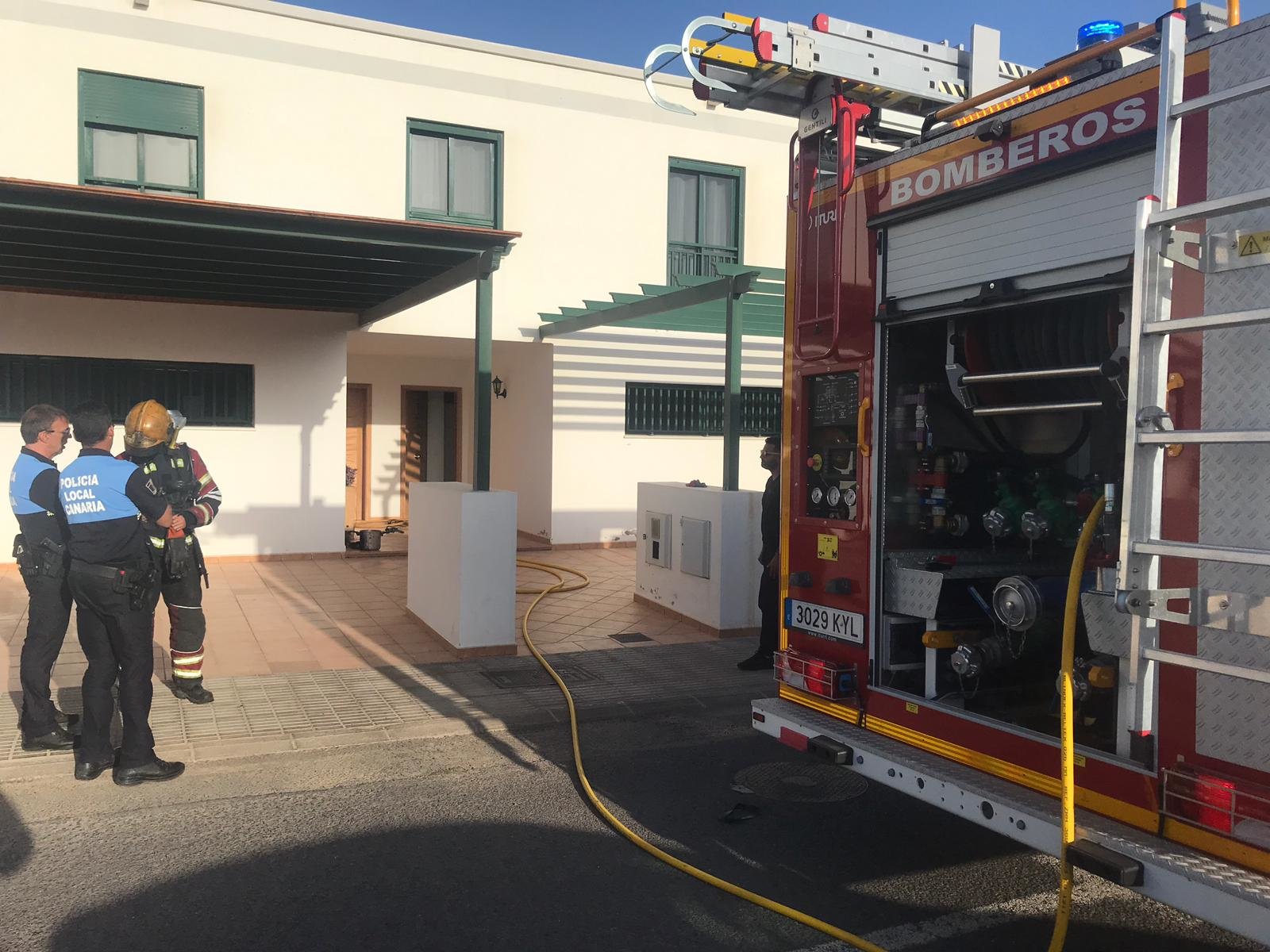 Incendio en una vivienda de Playa Blanca