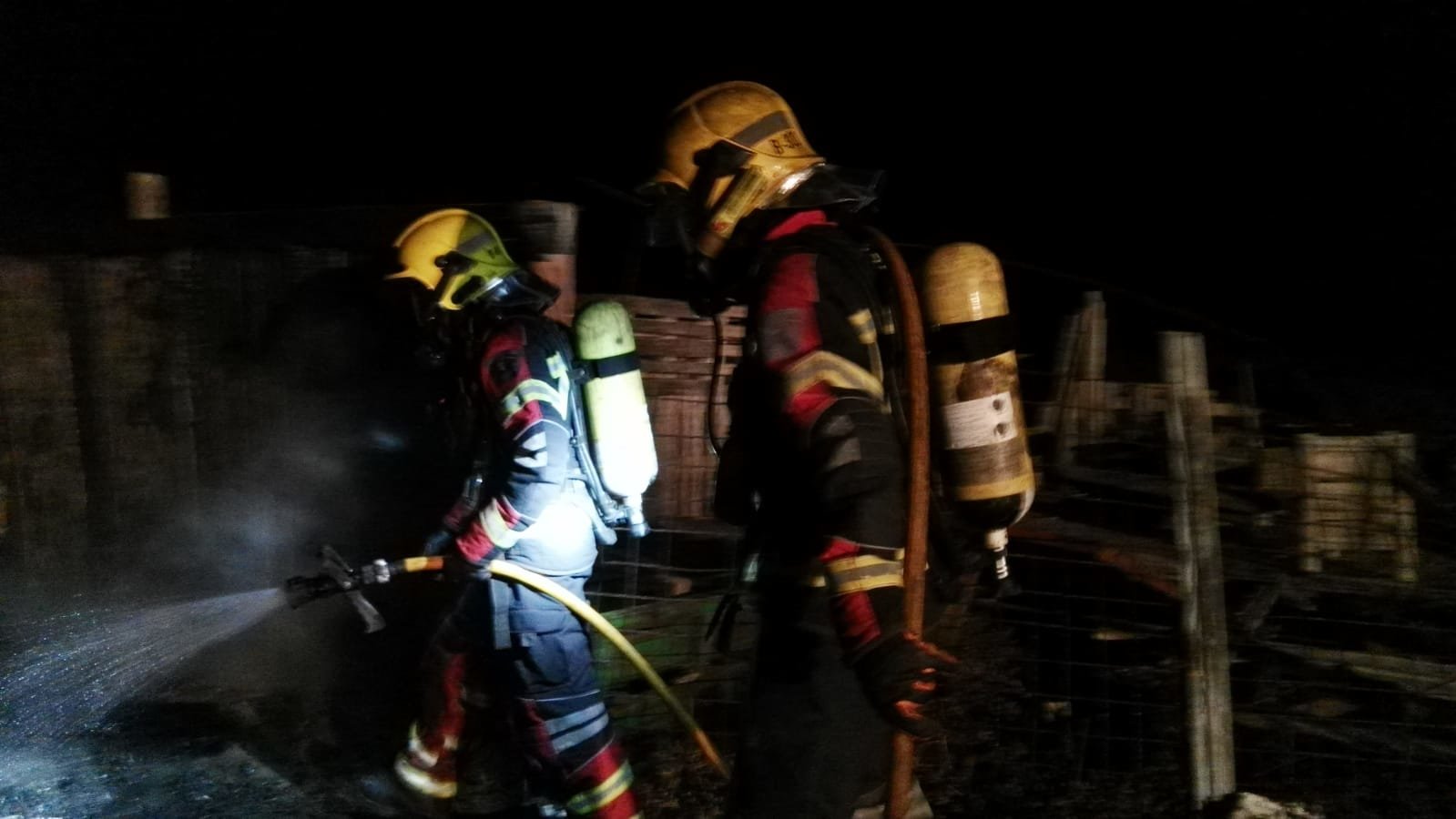 Incendio de corrales en Famara 5