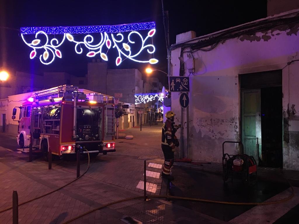 Vivienda incendiada en calle Cienfuegos