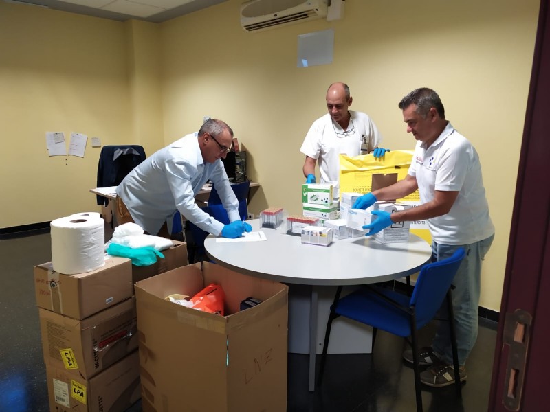 Material sanitario recibido por el Cabildo 2