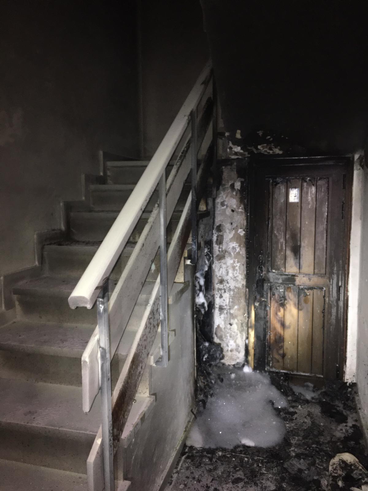 Incendio en edificio de la calle Triana 2