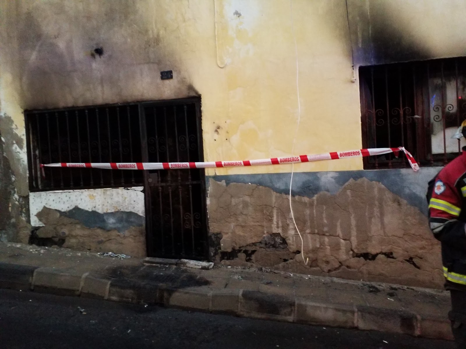 Incendio de vivienda de 'okupas' 2