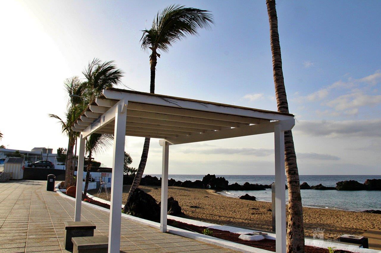 Embellecimiento de Playa Chica 2