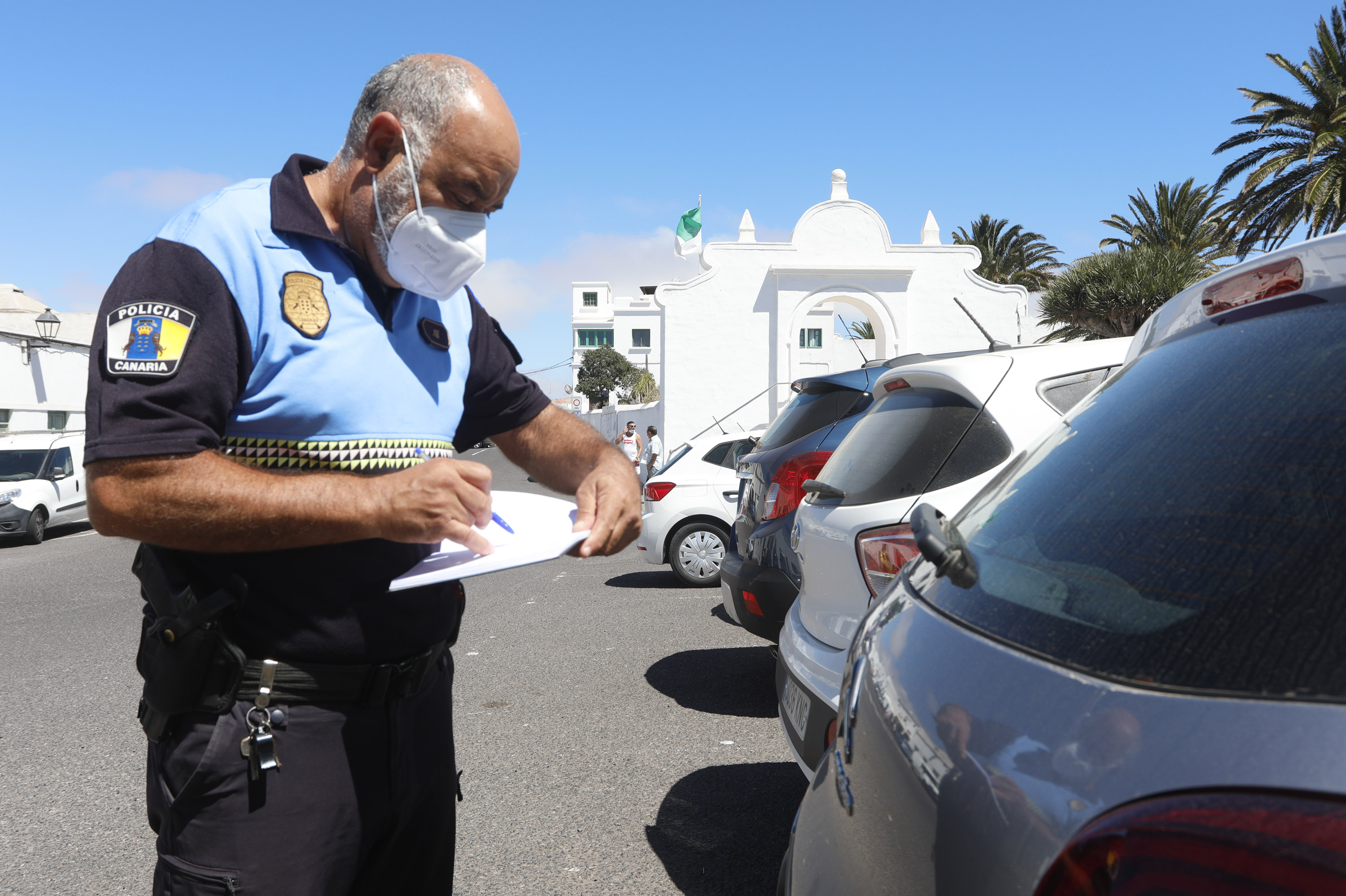 POLICÍA LOCAL TEGUISE MASCARILLA