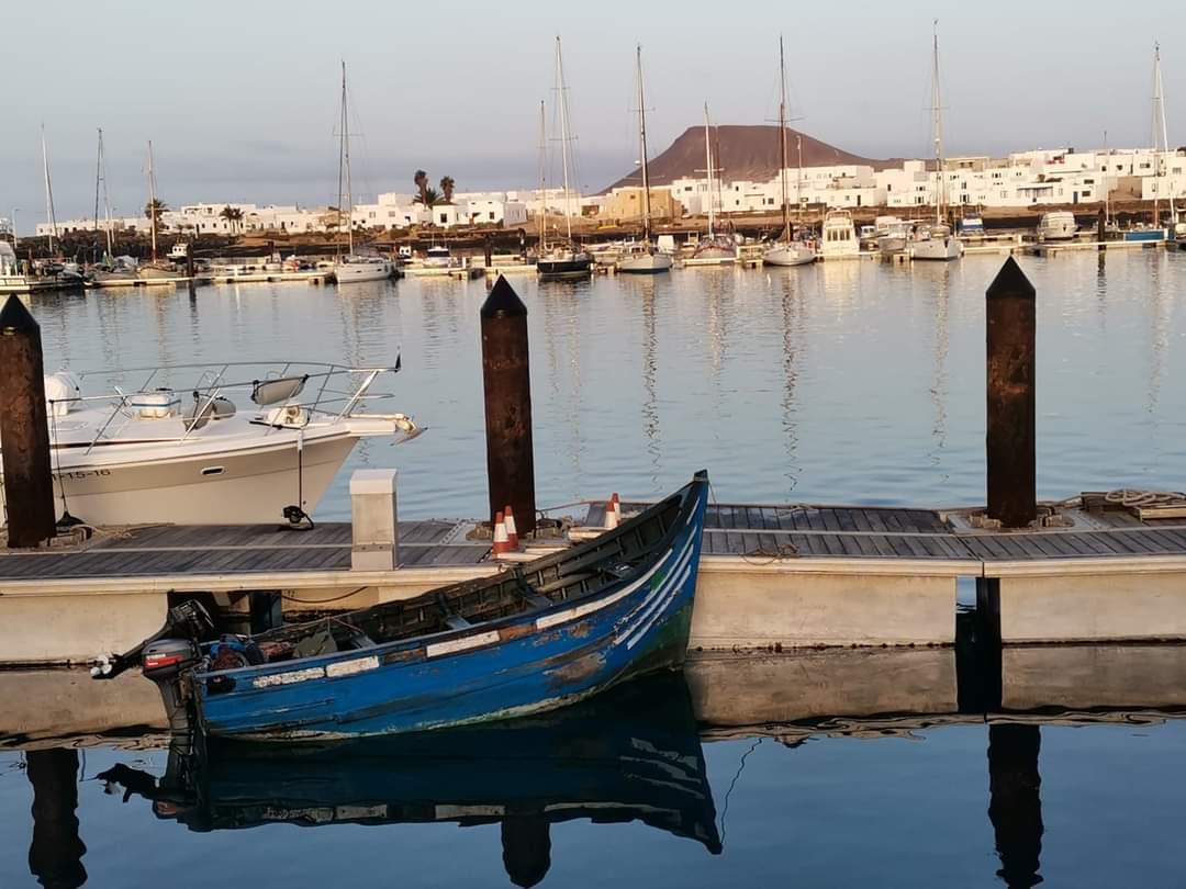 Patera llegada a La Graciosa
