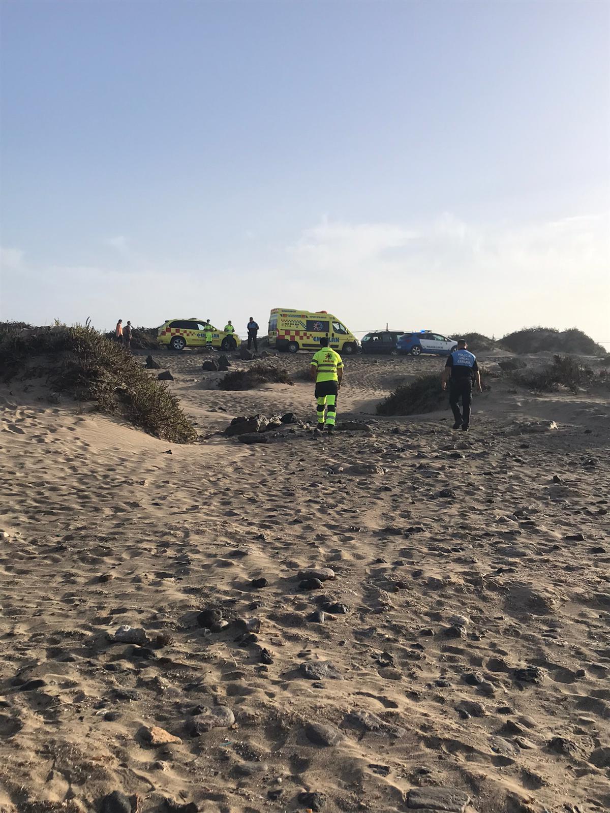 Rescate de un surfista en Famara 3