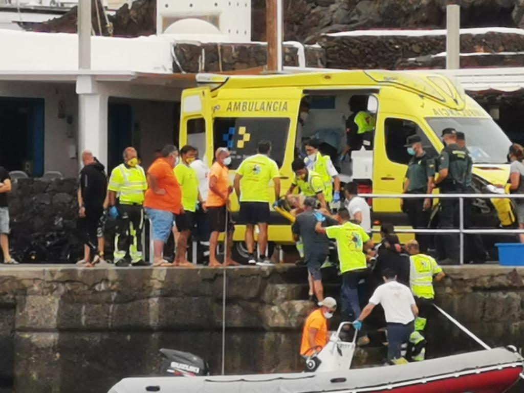 Rescatado un buzo en Puerto del Carmen