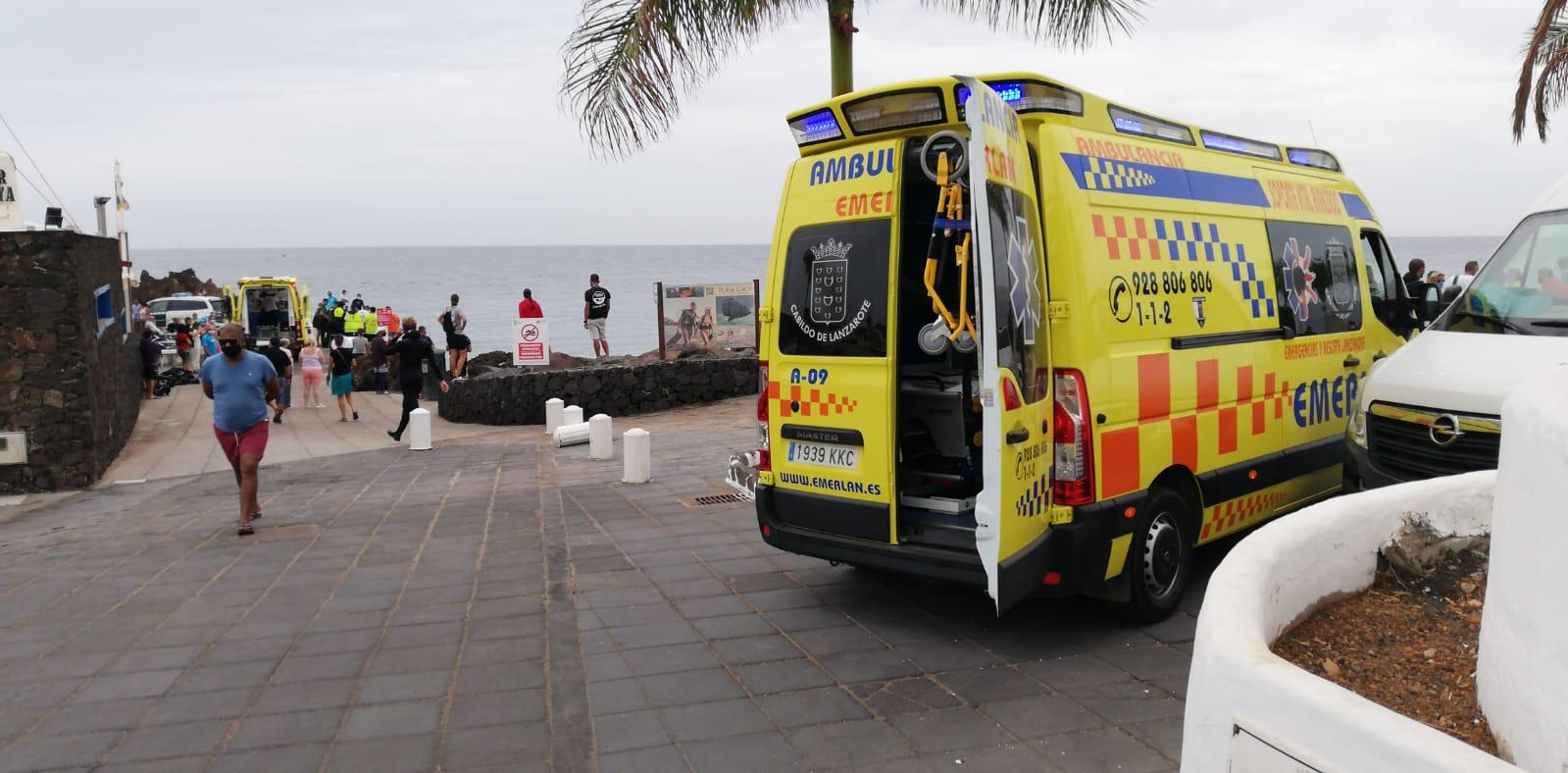 Rescatado un buzo en Puerto del Carmen 3