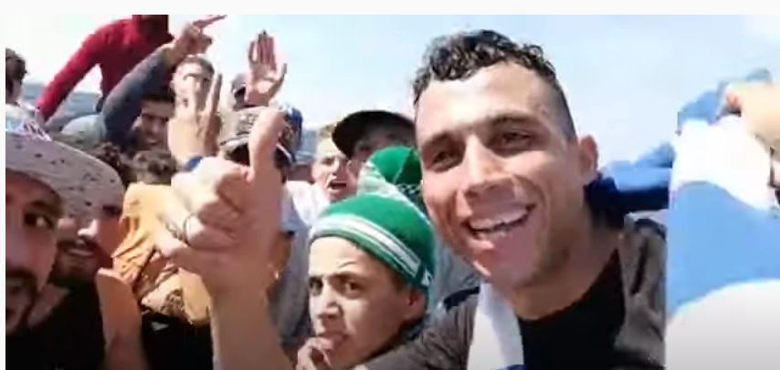 Influencer en la patera 3