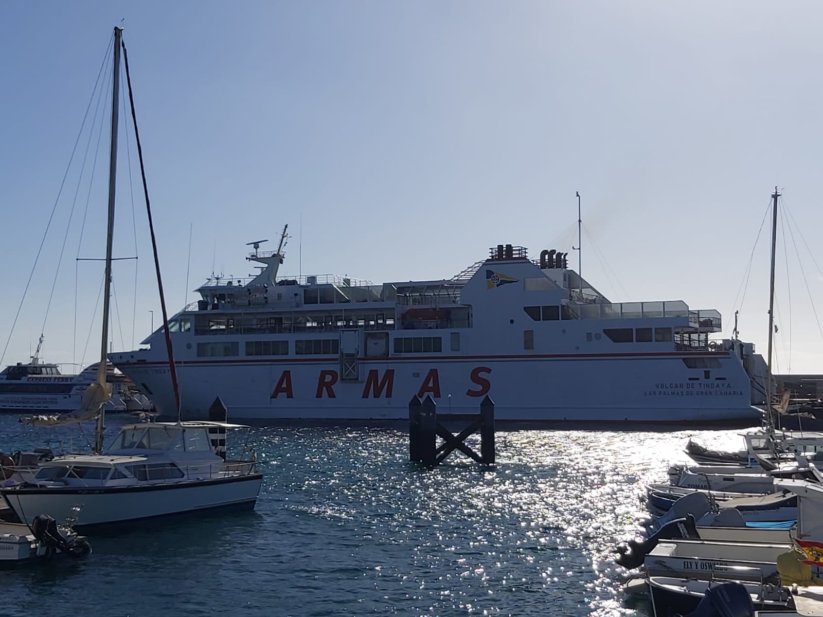 UD Lanzarote Naviera Armas (1) (1)