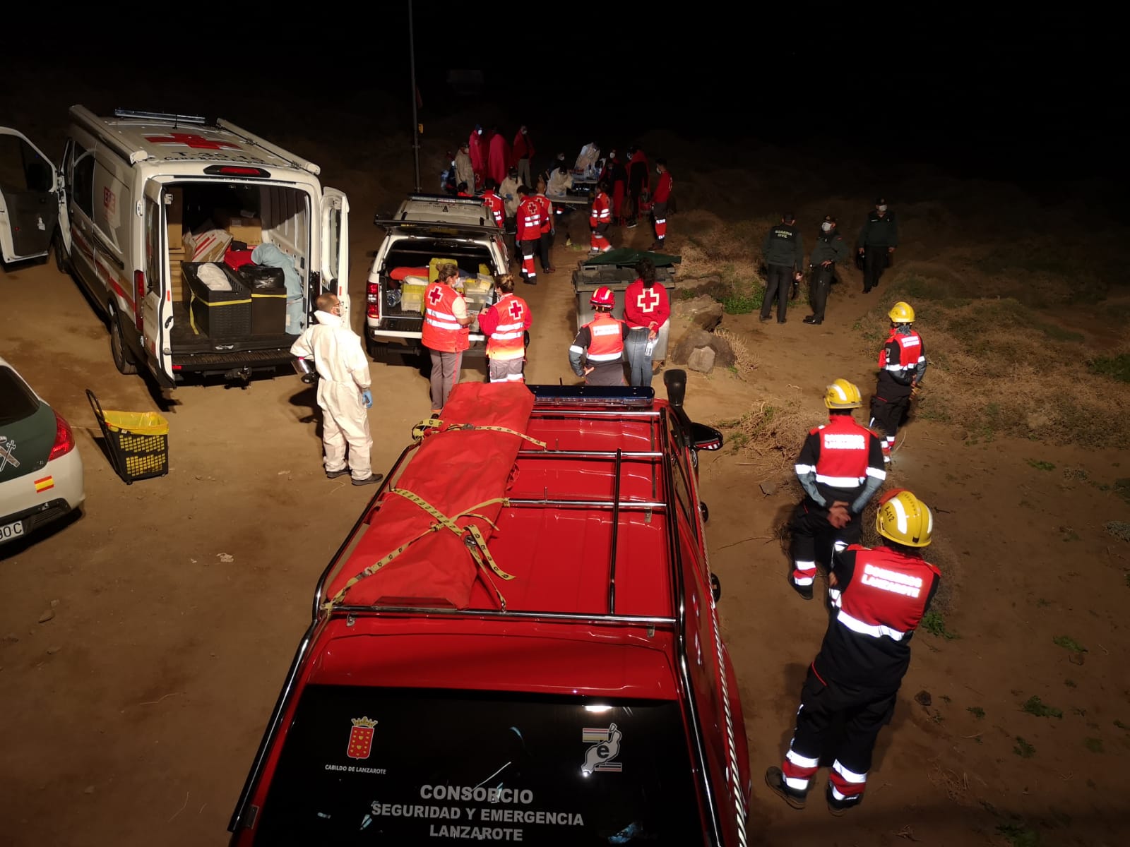 Desinfección de patera en Orzola 3