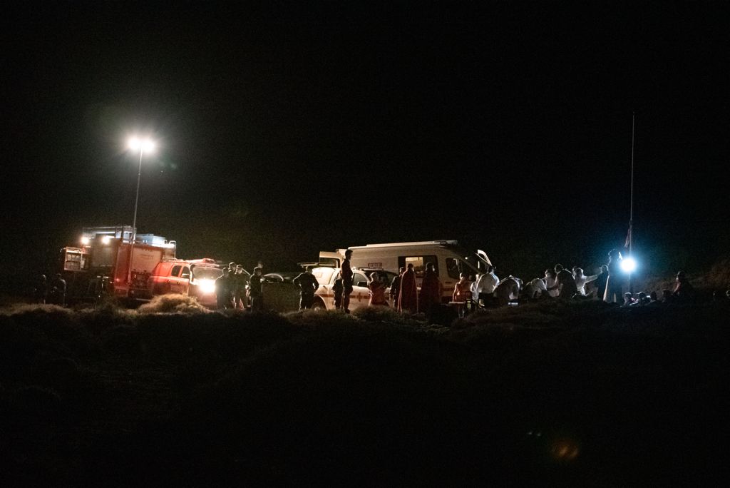 Desinfección de patera en Orzola