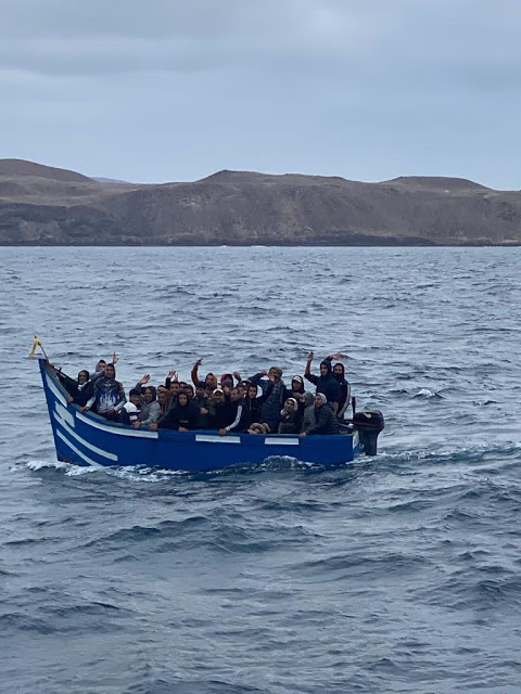 Patera llegando a La Graciosa 4