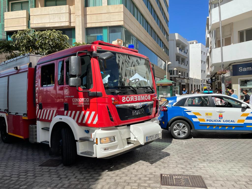 Incendio en el kiosko de la ONCE