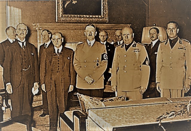 FIRMA MUNICH ENTREGA DE LOS SUDETES