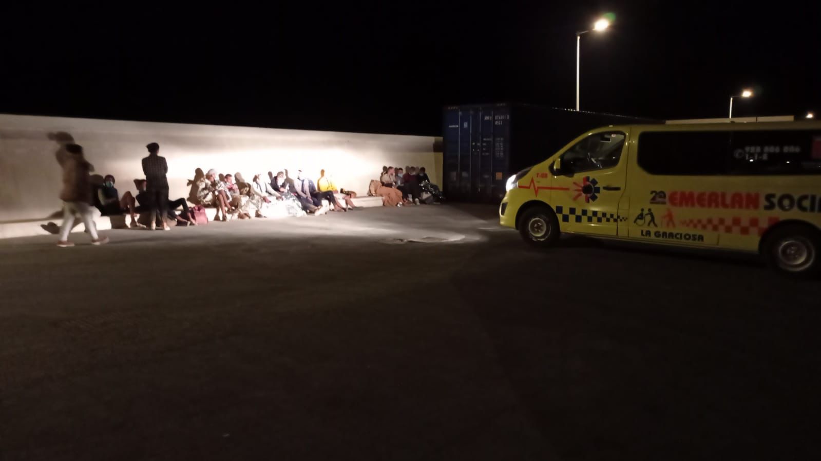 Inmigrantes llegados a La Graciosa en patera