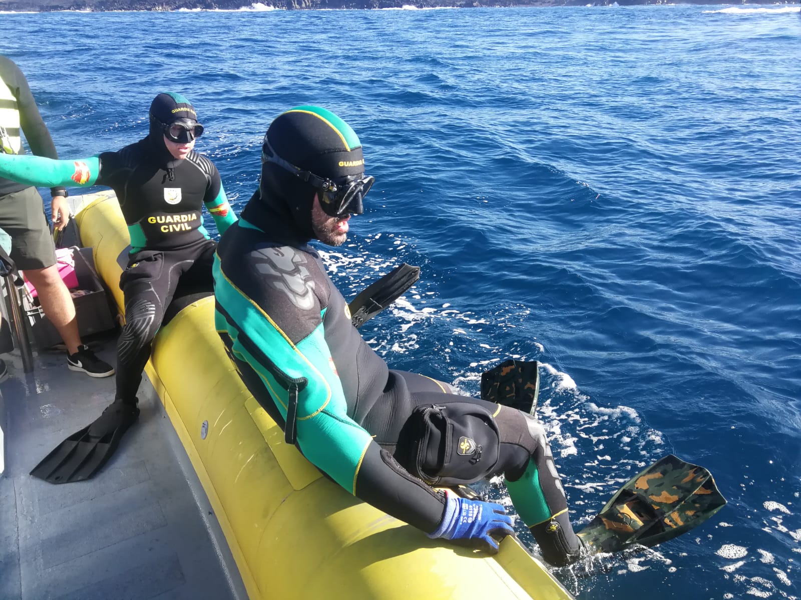Rescate de un cuerpo en el mar 2