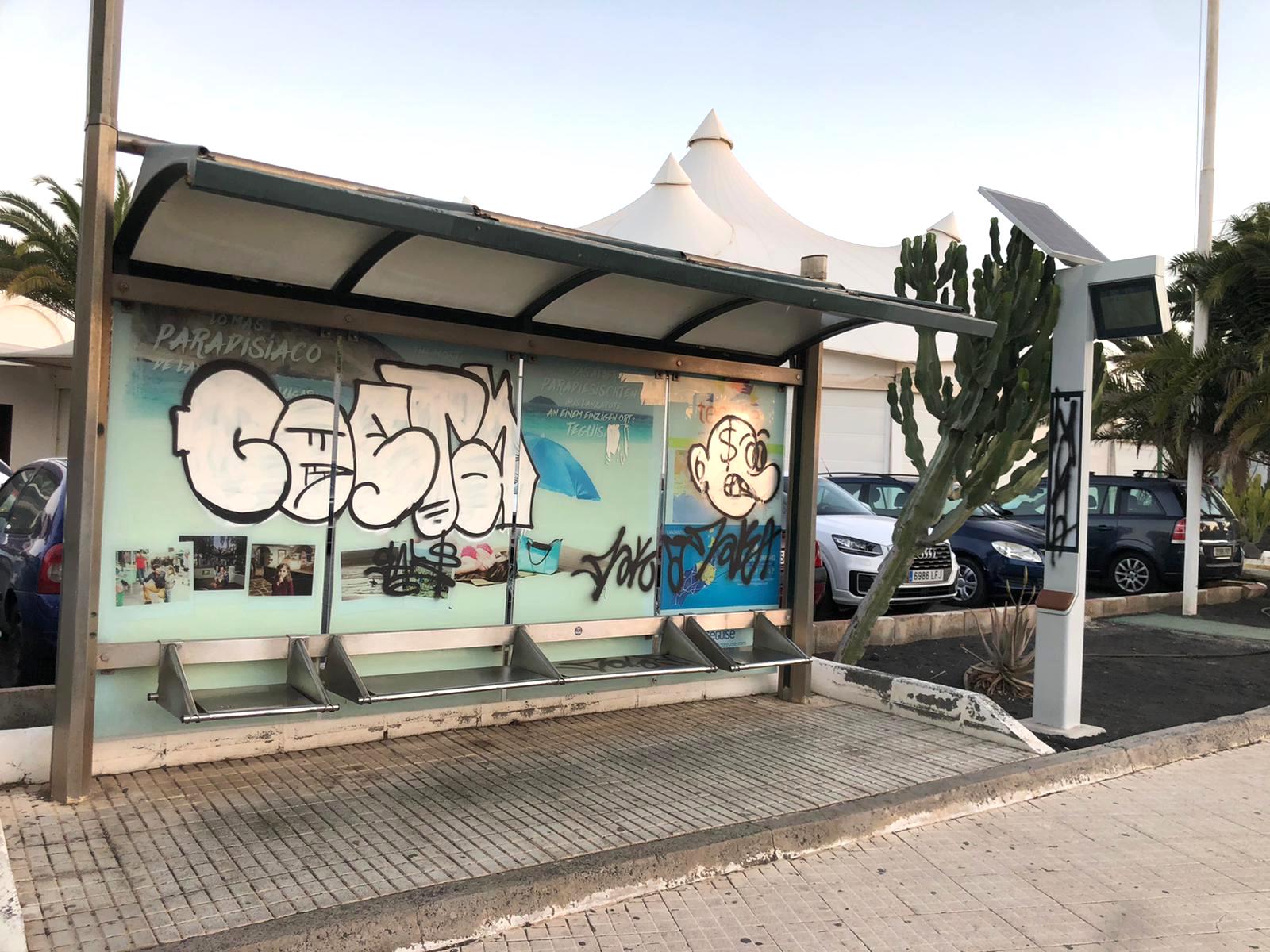 PINTADAS MARQUESINA COSTA TEGUISE