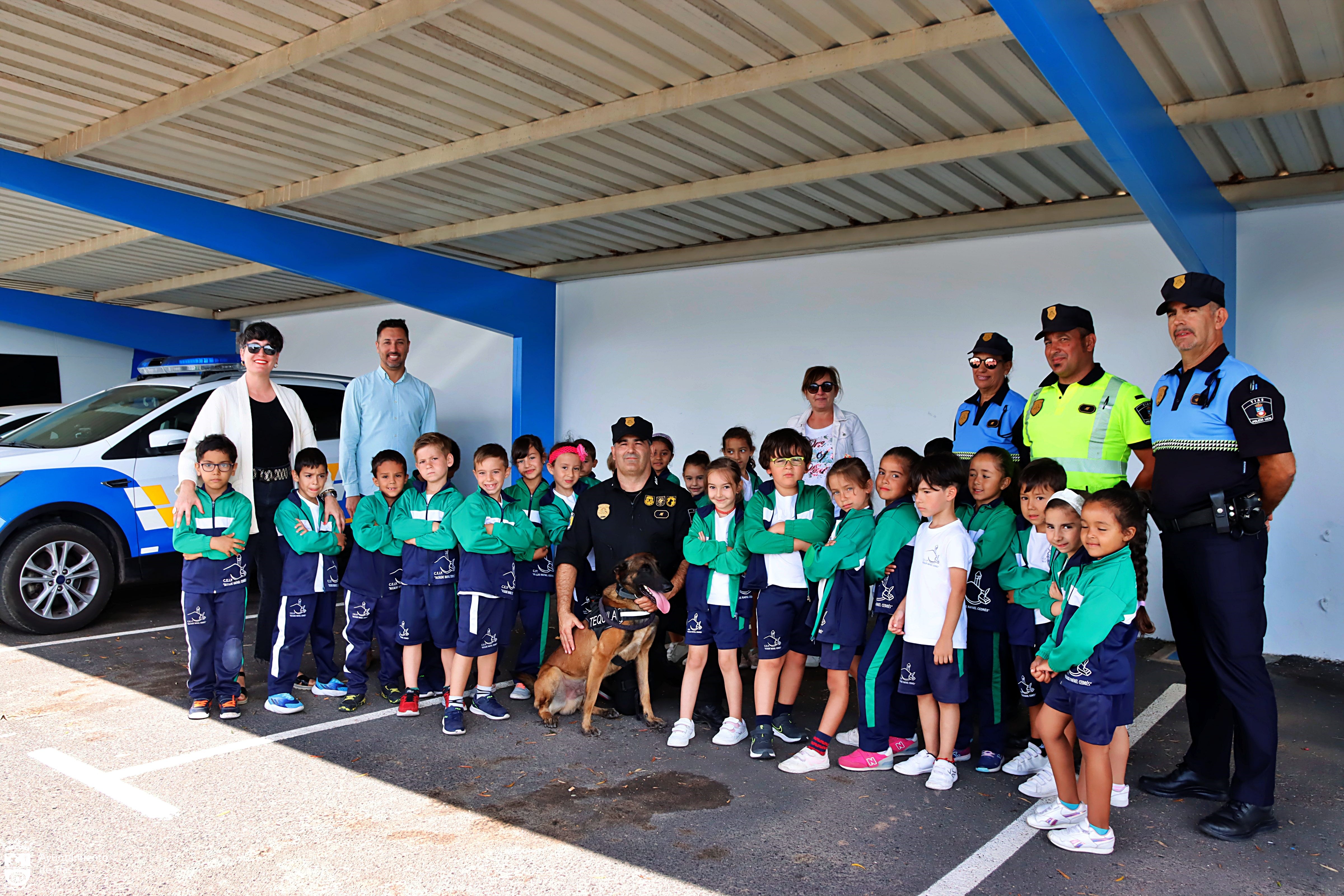 Jornadas de la Policía de Tías en el colegio Rafael Cedrés 2