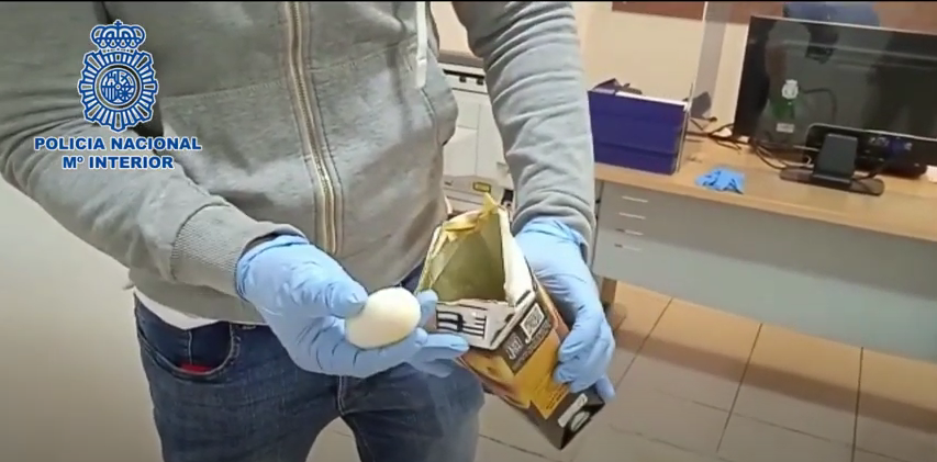 Bola de cocaína aprehendida en Los Mármoles