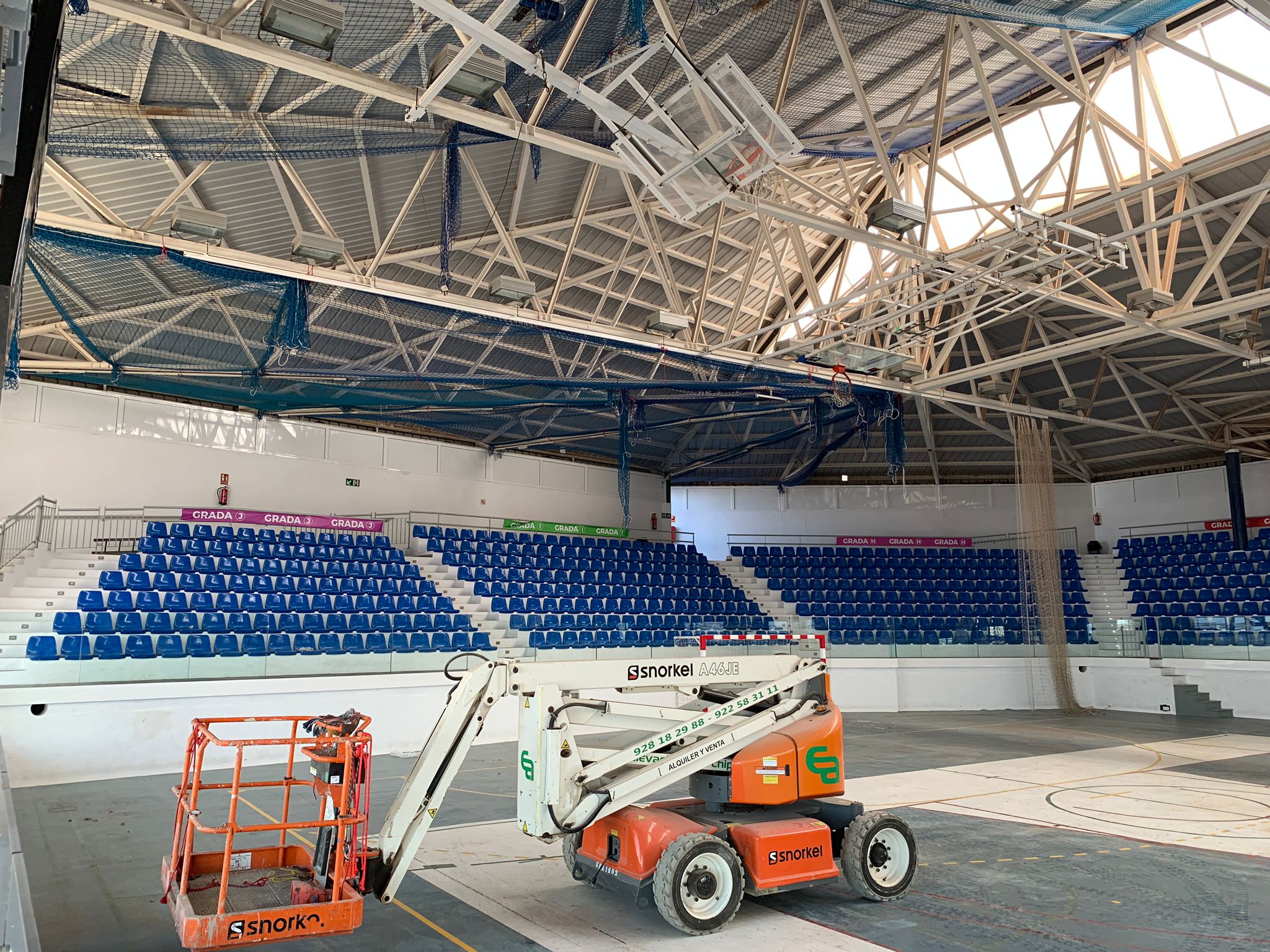 Pabellón Deportivo de Tías 2