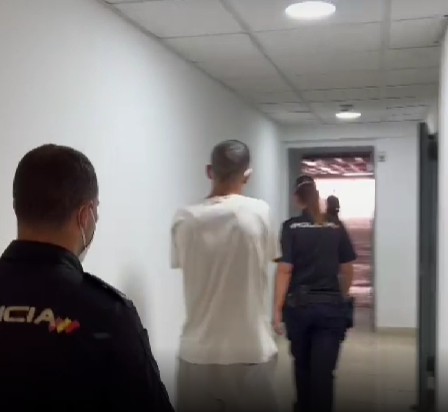 Detenido tras agredir a su compañera sentimental 2
