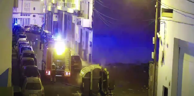 Contenedor incendiado