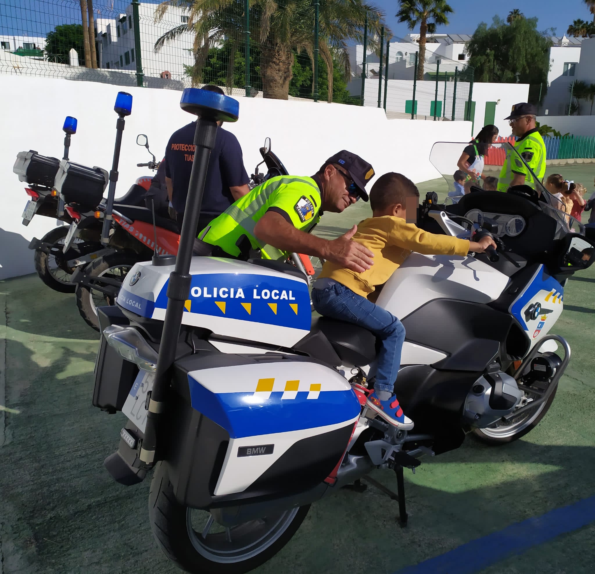 Conoce el 112 Tías 2