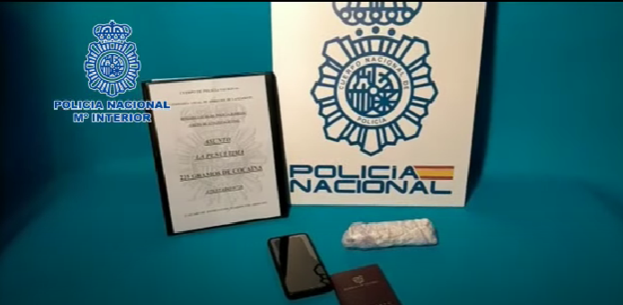 225 gramos de cocaína