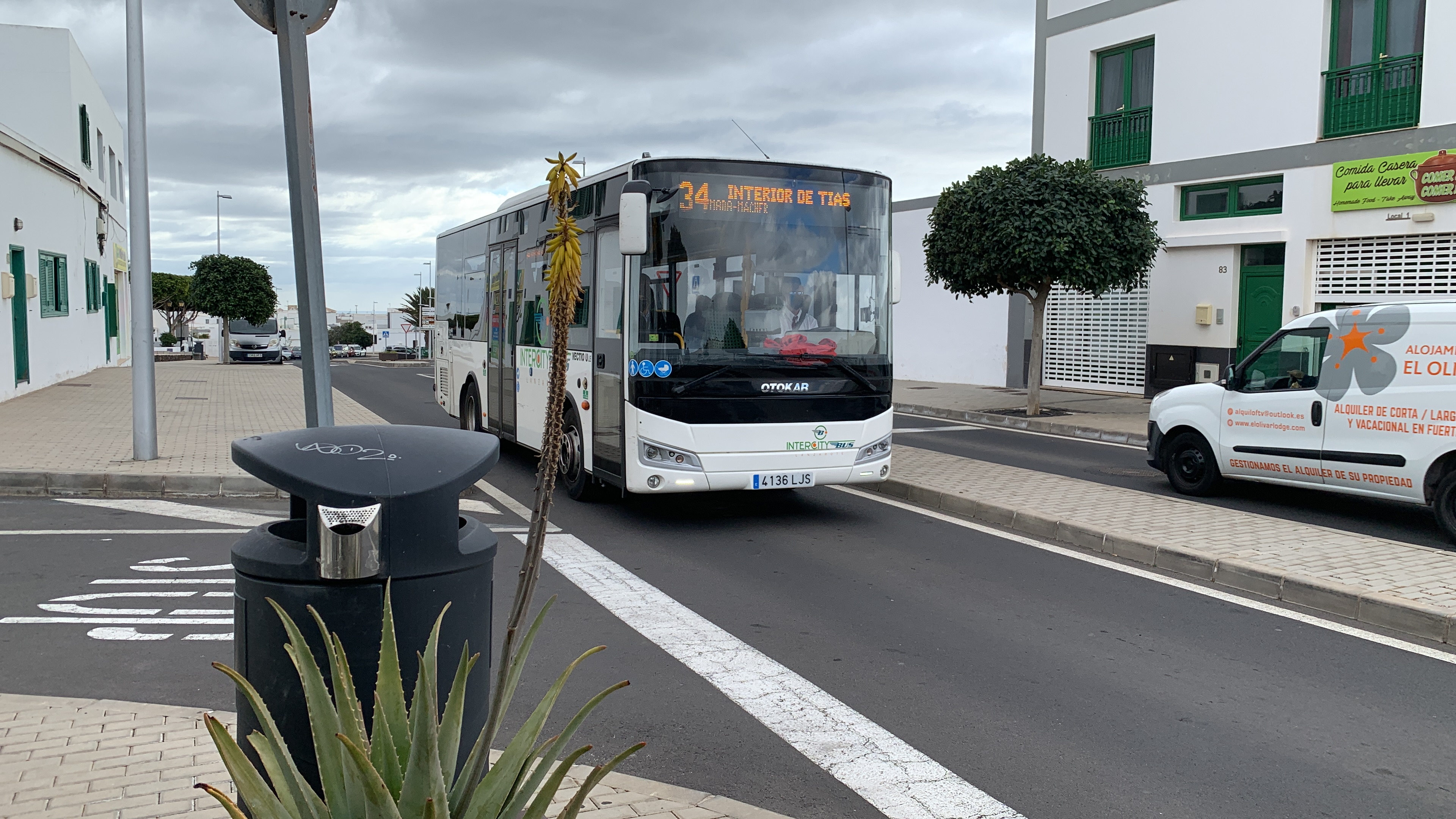 guagua interior Tías