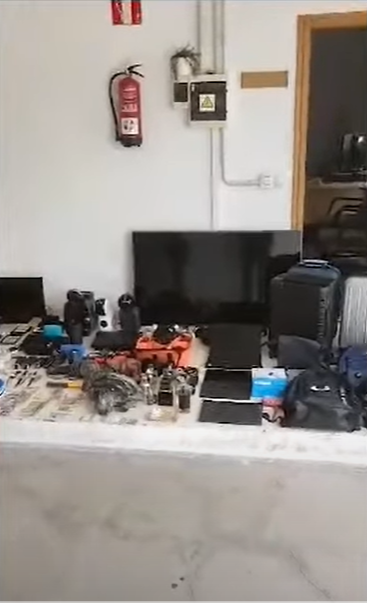 Parte de los efectos recuperados