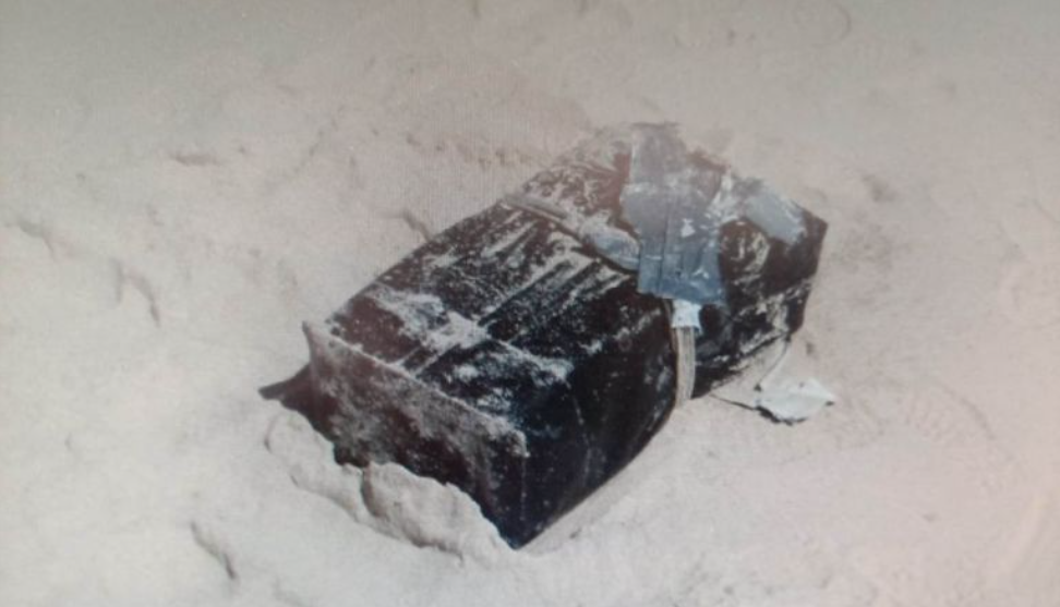 Paquete con droga en La Graciosa