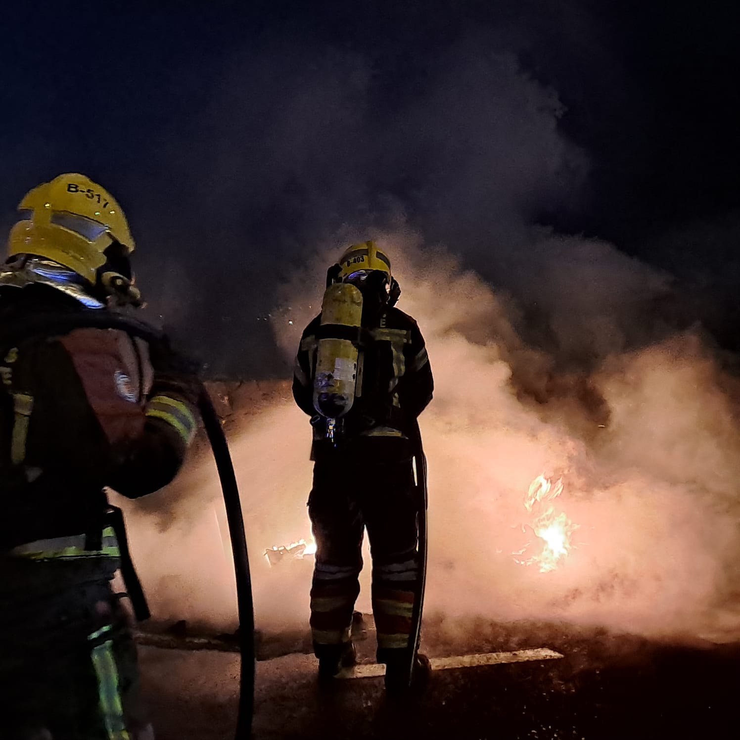 Dos contenedores quemado en San Bartolomé