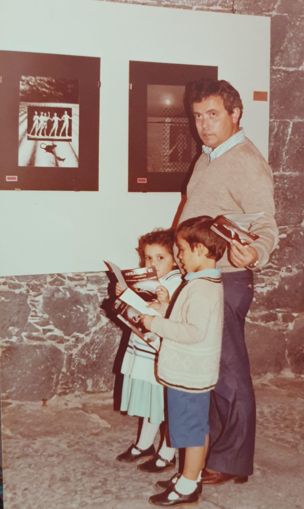 JOSÉ LUIS ROJAS E HIJOS EN CASTILLO (1982)