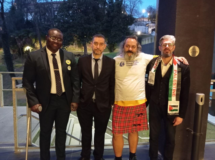 Diallo Ablaye, primero a la izquierda