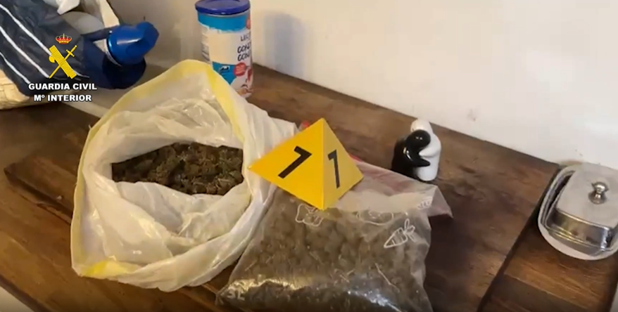 Droga intervenida en la vivienda de El Mojón