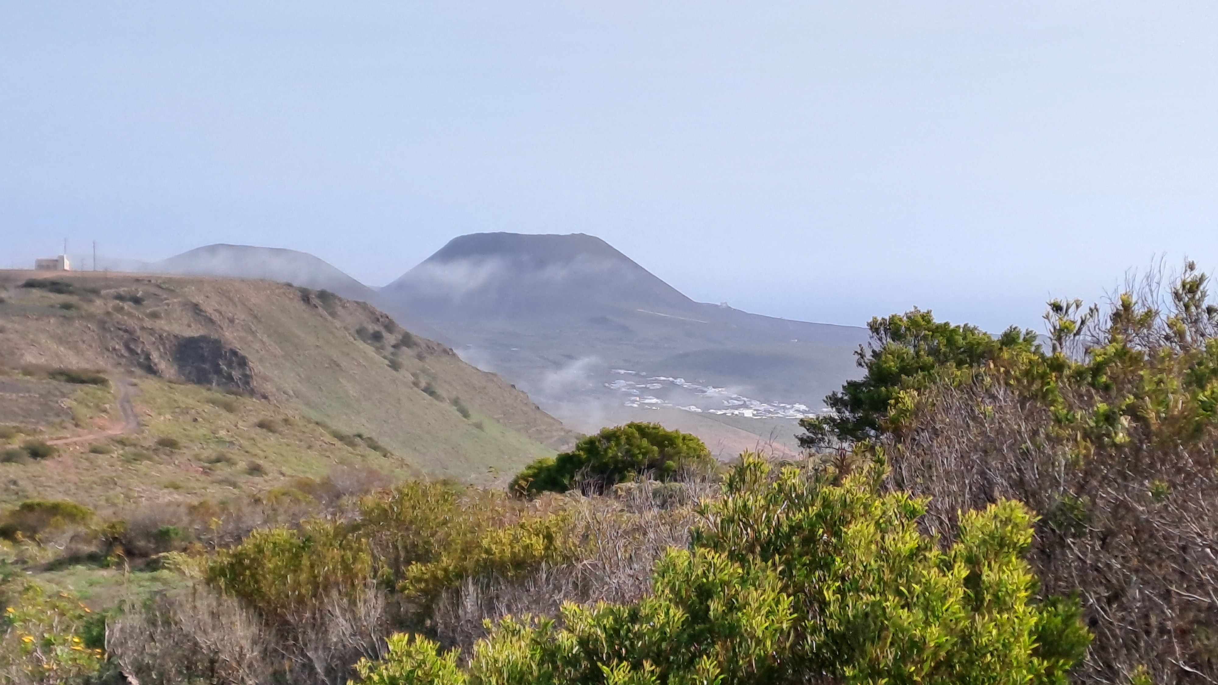 Cumbres de Famara (2)