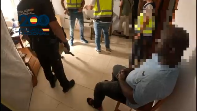 Uno de los detenidos