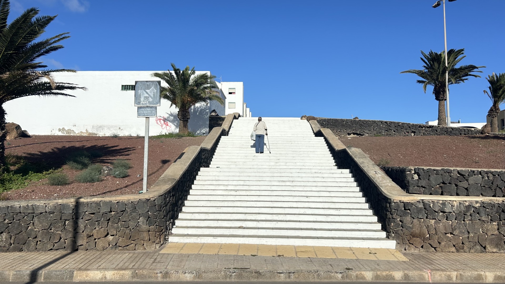 ESCALERA PARQUE