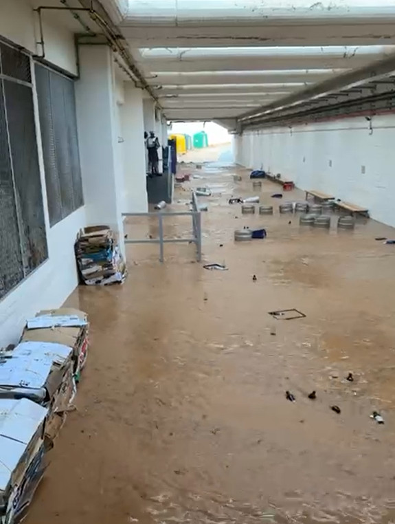 Hotel Las Salinas inundado