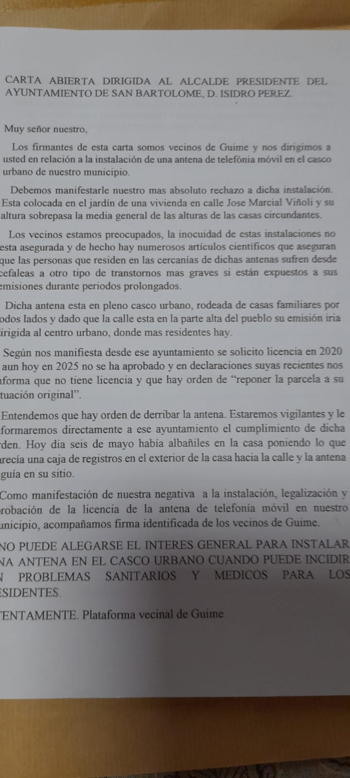 180 firmas de vecinos de Güime