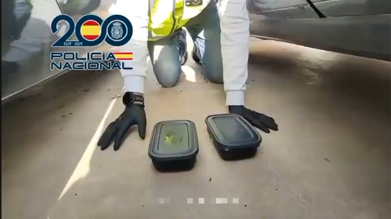 La droga estaba en el interior de estos imanes