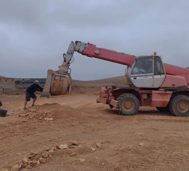 Cribado mecánico de material arqueológico en Zonzamas 4